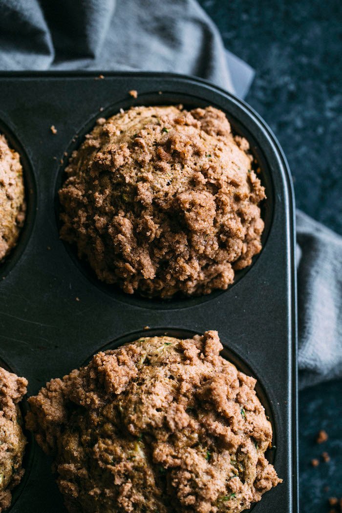 Whole Wheat Zucchini Muffins with Cinnamon Crumble | The Almond Eater