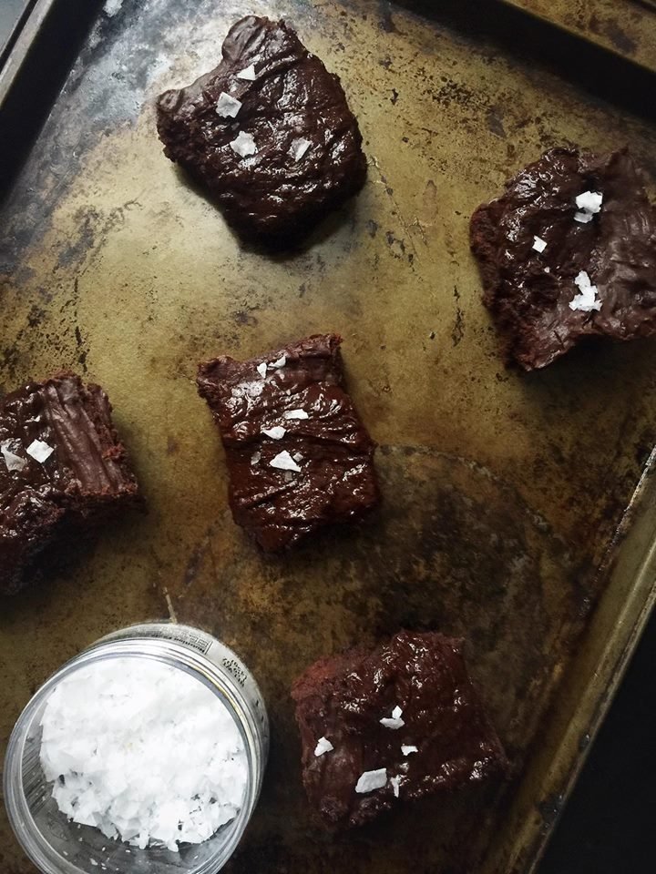 Small Batch Frosted Espresso Fudge Brownies {Vegan} – Whisk & Shout