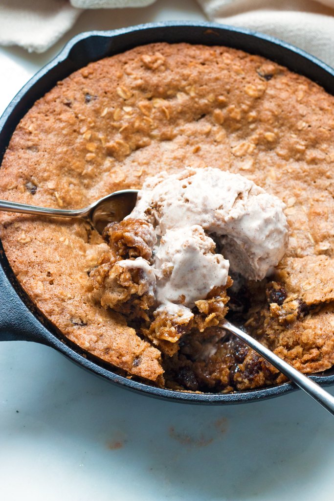 Gluten-Free Oatmeal Raisin Skillet Cookie – Grain Changer
