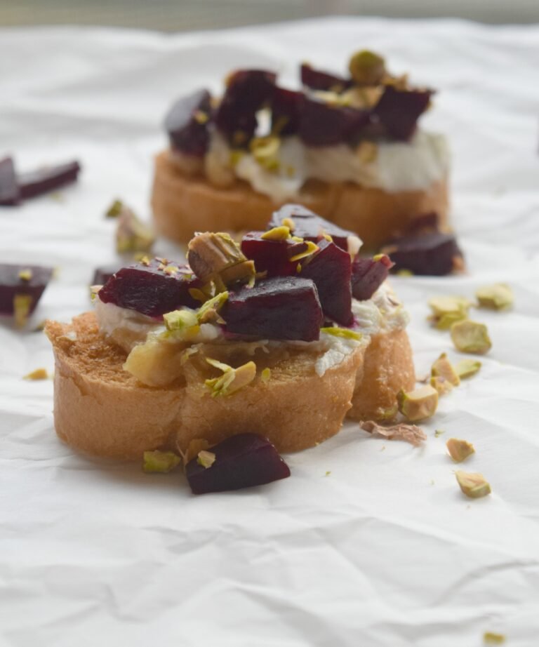 Roasted Beet, Roasted Garlic, Goat Cheese, and Pistachio Crostini – Beer Girl Cooks